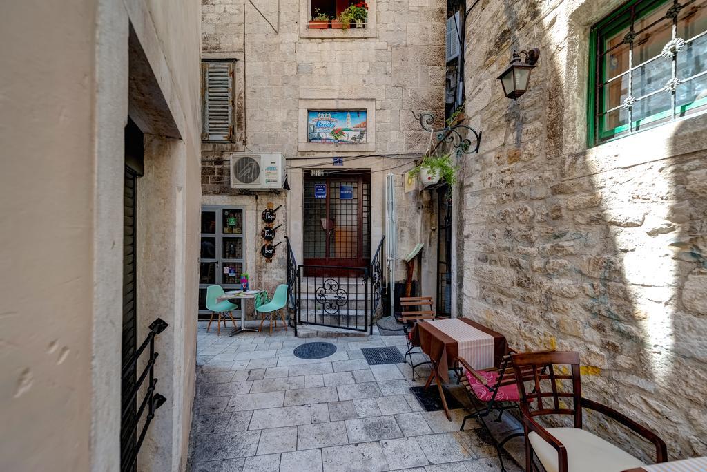Temple Luxury Apartments & Rooms Split Exterior photo