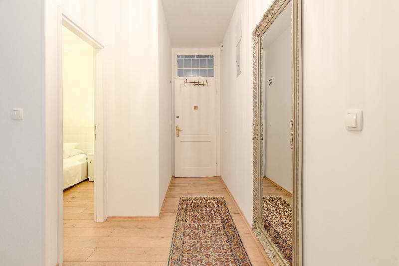 Temple Luxury Apartments & Rooms Split Exterior photo